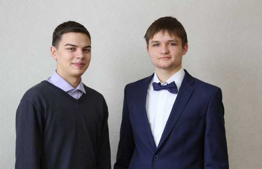Болеем за саровчан!