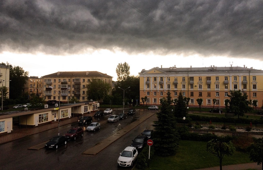 В ближайшие три часа 20 июня в Нижегородской области ожидаются грозы, ливни, отдельные порывы юго-западного ветра до 15 м/с