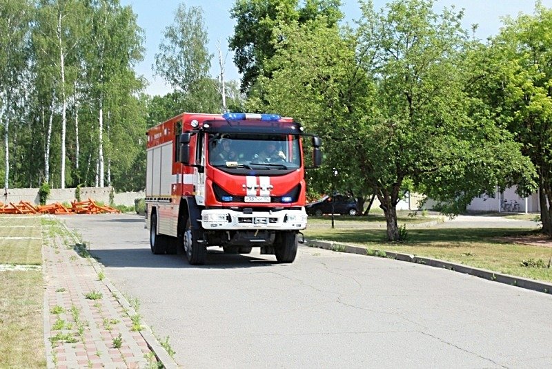 Пожарные провели тренировочную эвакуацию на территории АО «Технопарк «Саров»