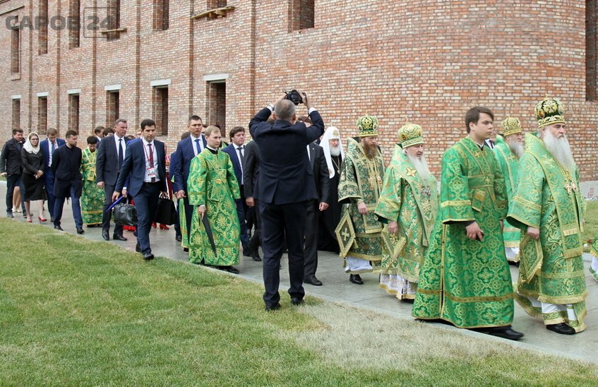 Визит патриарха Кирилла в Саров