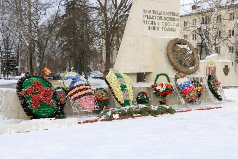 Памятные медали вручены жителям блокадного Ленинграда в Сарове