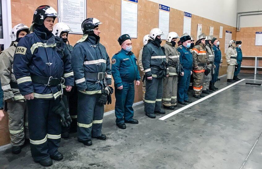 Саровчанка поблагодарила пожарных за спасение