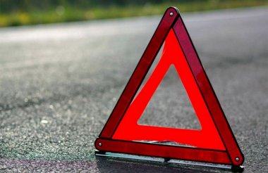 Опытный водитель вылетел в кювет и попал в больницу