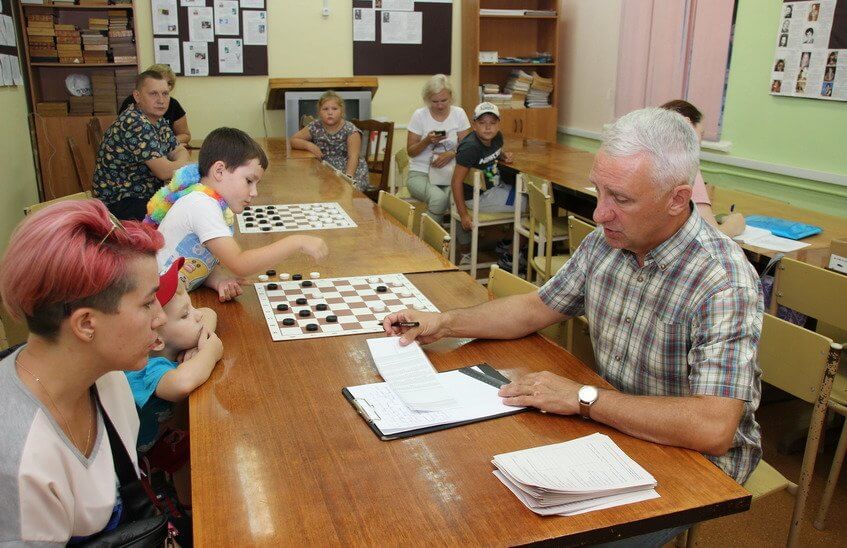 Дни открытых дверей начались в ДДТ