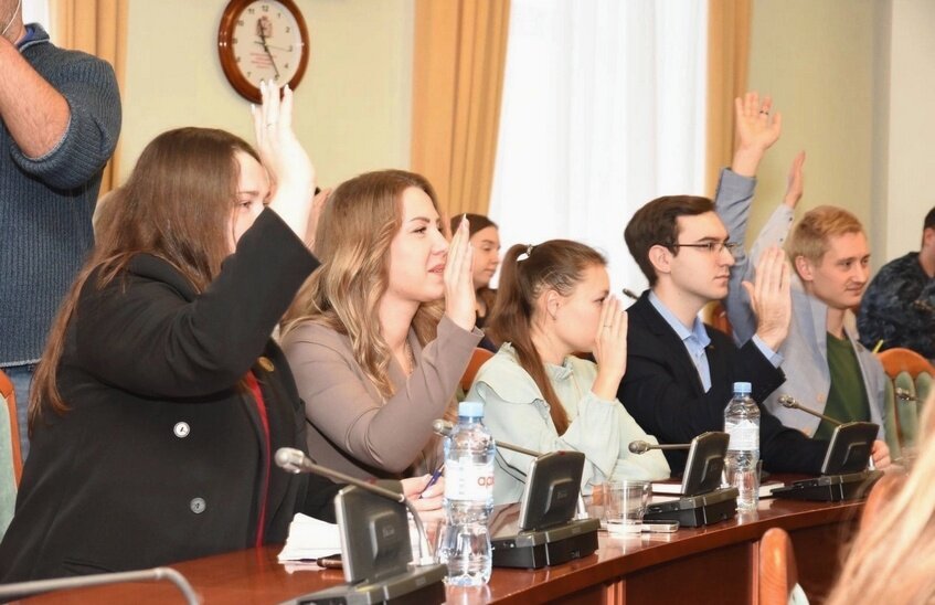 Саровчане могут пройти отбор в молодежный парламент Нижегородской области