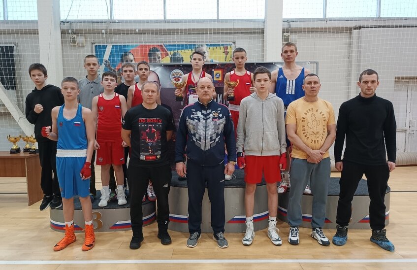 Урожай наград собрали саровские боксеры на трех турнирах