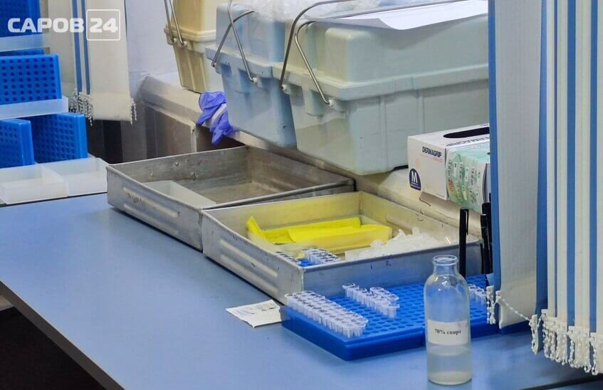 Заболеваемость СOVID-19 снизилась в Сарове почти в 3 раза
