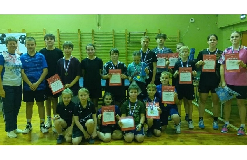 Юные саровчане разыграли награды турнира по настольному теннису