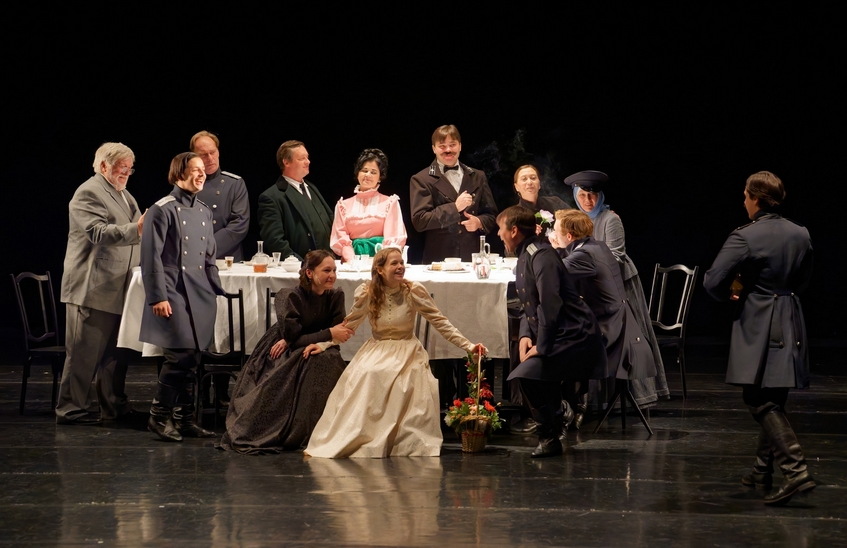 Саровский драматический театр получил награды театрального фестиваля «Премьеры сезона»