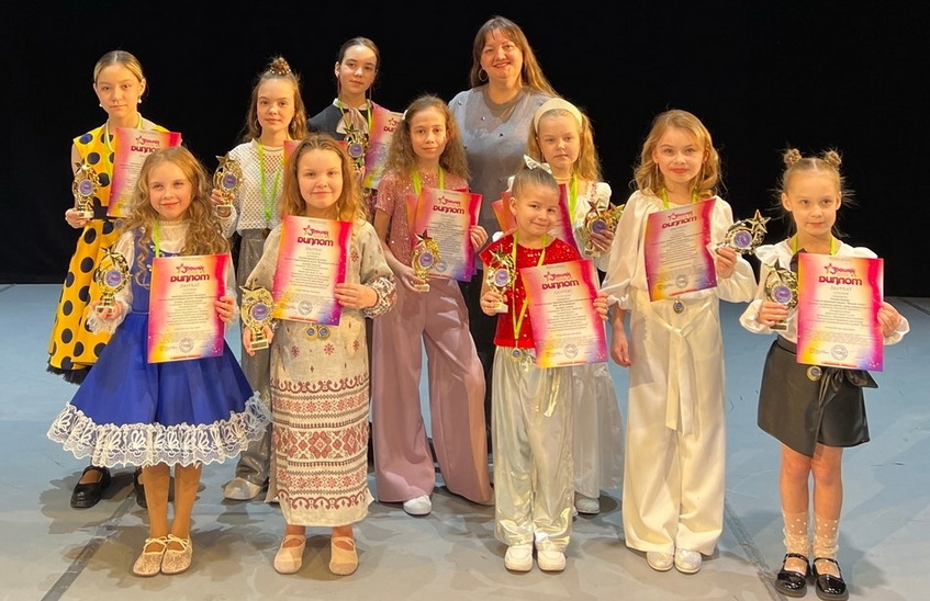 Юные вокалисты ДДТ выиграли конкурс многожанрового искусства