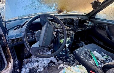 Автомобиль загорелся на улице Бессарабенко