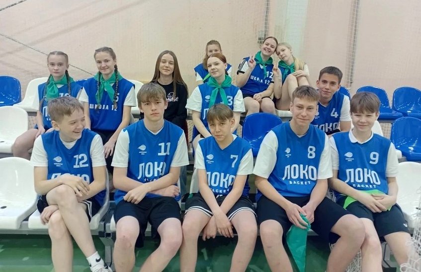 Команда школы № 12 выиграла бронзу на зональных соревнованиях