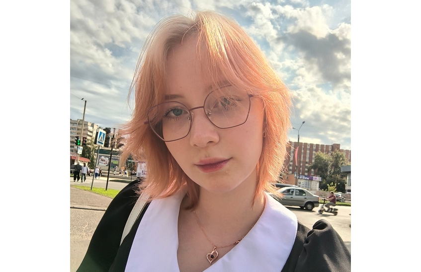 Яна Щулепова завоевала награды в интеллектуальных состязаниях НГЛУ