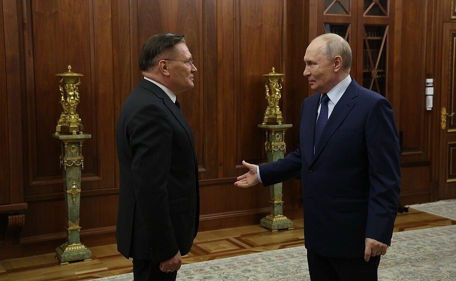 Владимир Путин высоко оценил работу Сарова в области специализированного высшего образования