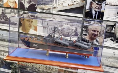 Детализированные мини-копии легендарных кораблей пополнили фонд Музея военно-морской славы